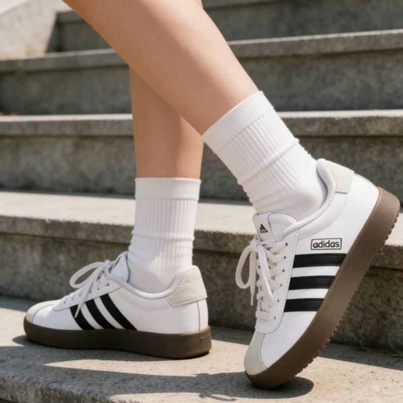 adidas  White Black Suede Toe  - огляд і ціна Adidas Shoes Samba